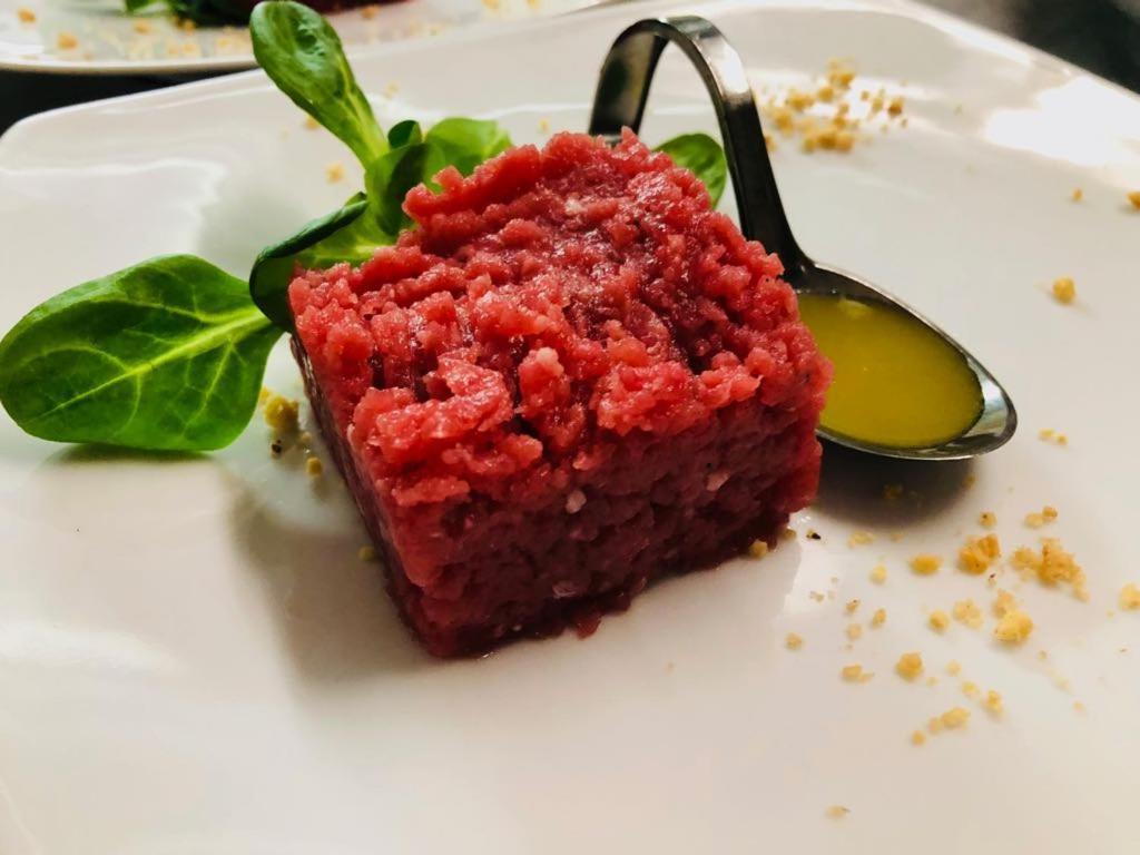 Ristorante Albergo 'L Bunet Cortemilia Luaran gambar